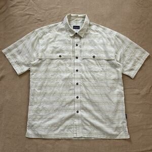 Patagonia Island Hopper Fishing Plaid Short Sleeve Button Up Shirt Large